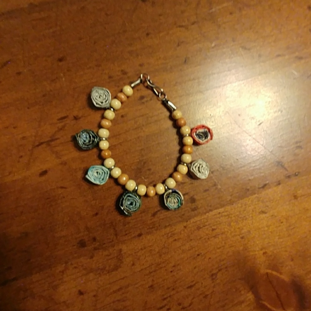 Hand made bracelets - Picture 2 of 3